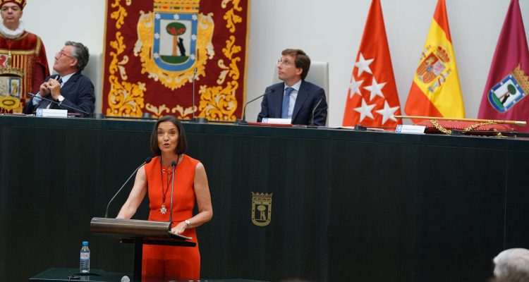 Reyes Maroto, portavoz del PSOE, durante su intervención