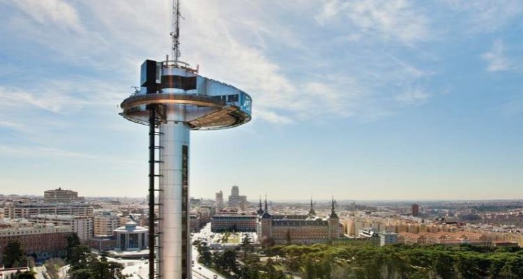 Faro de Moncloa