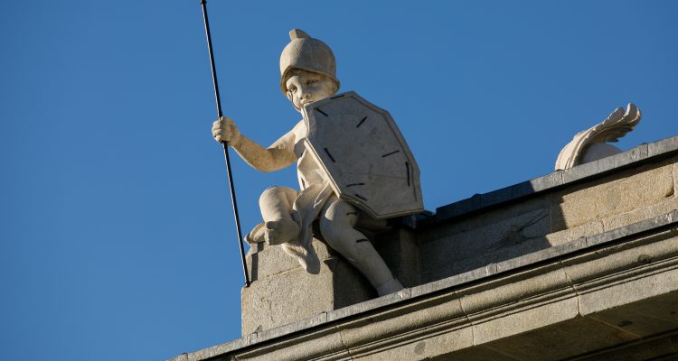 Elemento escultórico del monumento