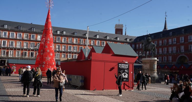 Detalle del mercadillo navideño de la Plaza Mayor