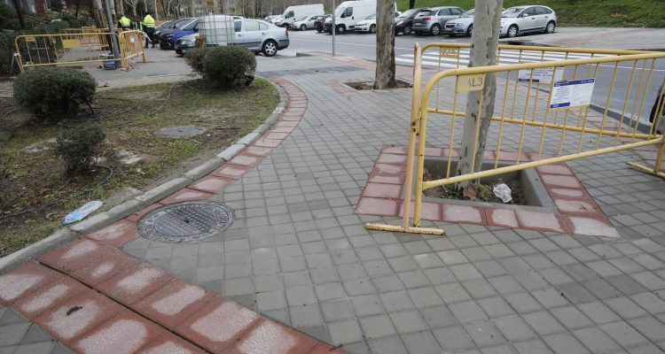 Algunas de las calles donde se están ejecutando trabajos de adecuación de las aceras y mejora de la accesibilidad