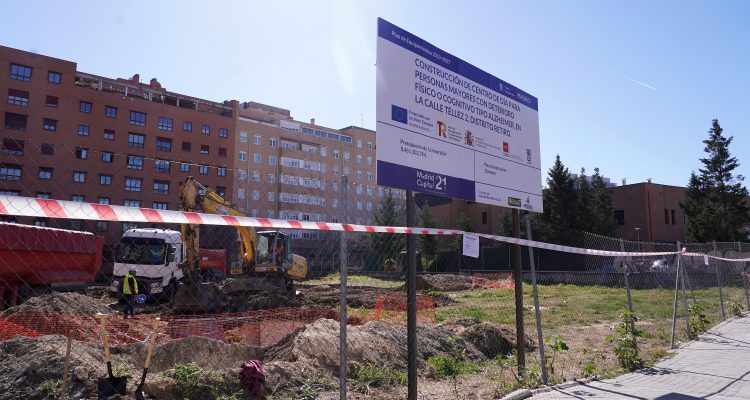 El centro de día para personas mayores con deterioro físico o cognitivo que el Ayuntamiento ha comenzado a construir en la calle Téllez