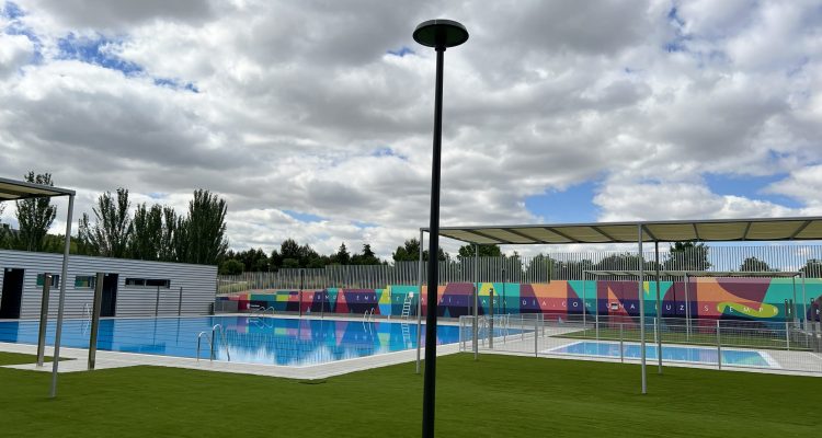 Piscina de verano del distrito de Barajas