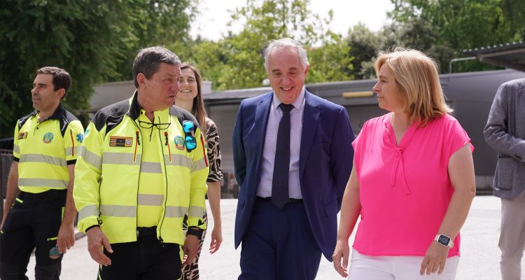 Inma Sanz, delegada de Vicealcaldía, Portavoz, Seguridad y Emergencias, preside los actos de celebración de la patrona de SAMUR-Protección Civil